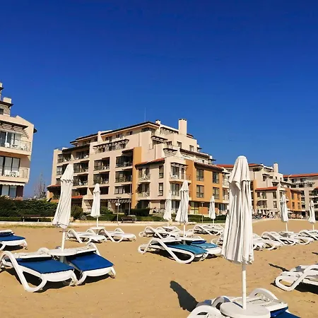 Apartamento Apartments Obzor Beach B - Апартаменти Обзор Бийч B *