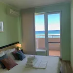 B - бийч B Apartment Obzor