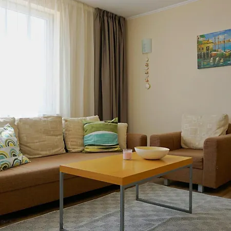 B - бийч B Apartmán