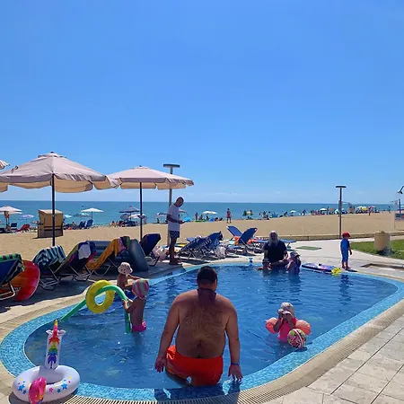 B - бийч B Apartmán Obzor