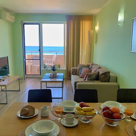 B - бийч B Obzor