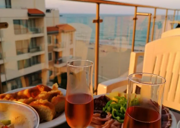 B - бийч B * Обзор