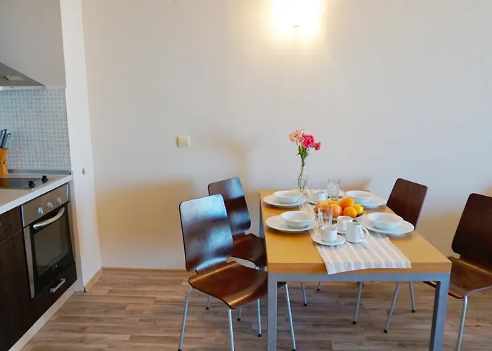 B - бийч B Апартамент