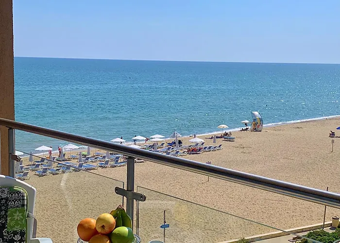 B - бийч B Апартамент *